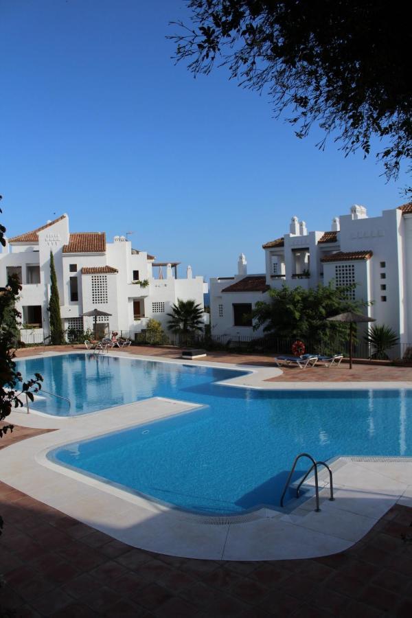 2149-Amazing Groundfloor 3 Bedrooms On Golf, Pools Alcaidesa Exterior photo