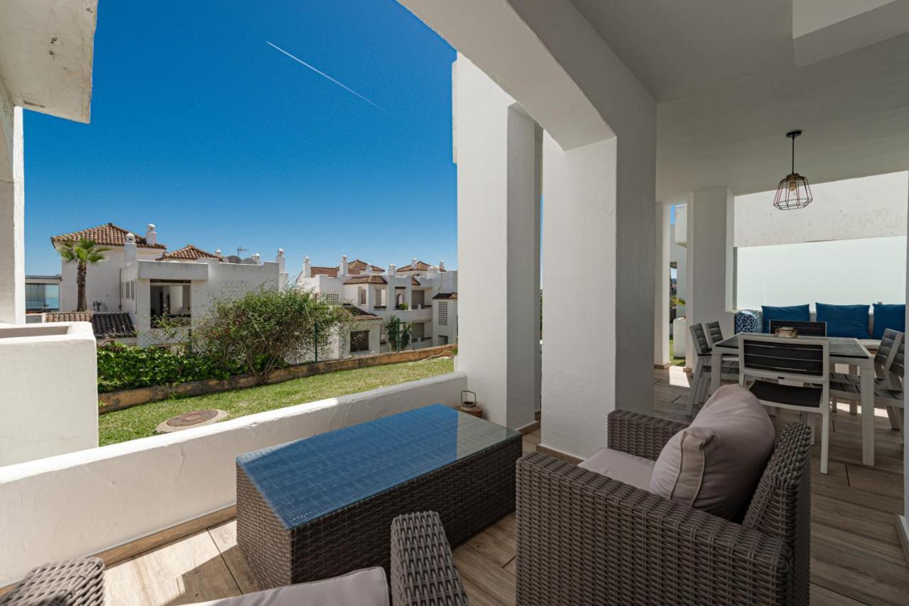 2149-Amazing Groundfloor 3 Bedrooms On Golf, Pools Alcaidesa Exterior photo